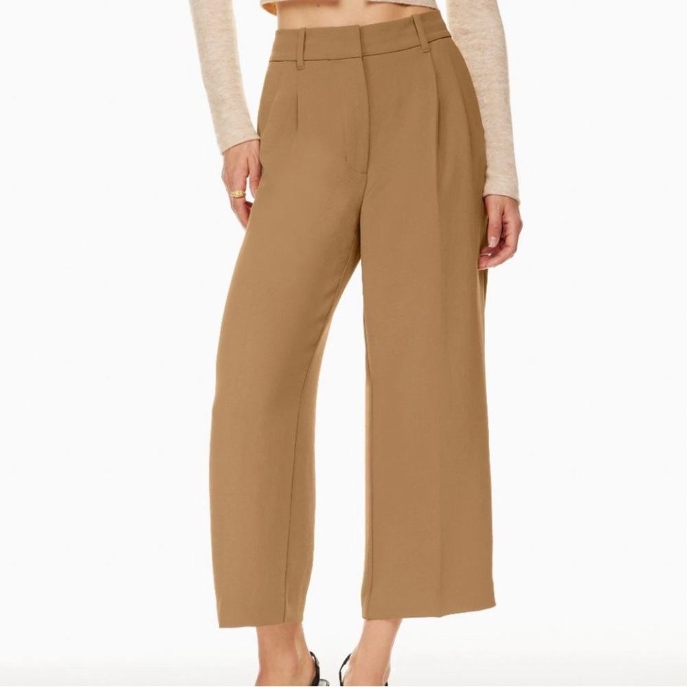 Aritzia The Effortless Pant™™ Cropped Crepette™High-Rise Pants in Camel Sz 10